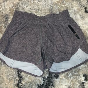 Lulu lemon heather, gray shorts